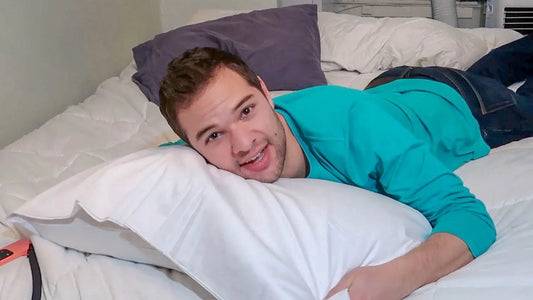 Déjà Pillowcase Review - Acne Fighting Pillow Provides a Clean Pillow Every Night - Nick DiRamio
