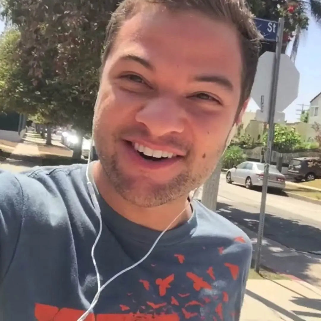 How To Get Around Los Angles Without A Car - Nick DiRamio